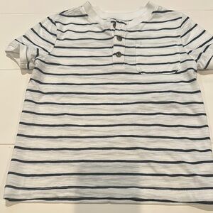 Old Navy Blue and White Button Down Shirt Classic Stripes
